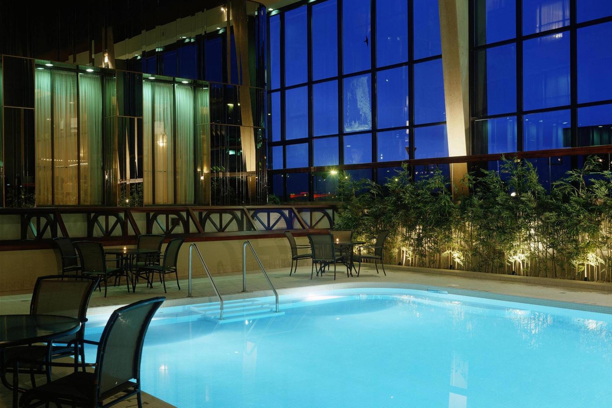 Delta Hotels Calgary Airport In-Terminal Exterior foto